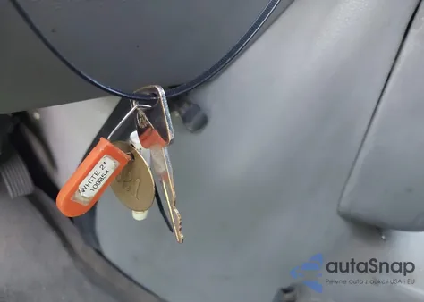 2010 Ford E-150 Commercial/Recreational z USA, uszkodzony, nr VIN 1FTNE1EWXADA91847